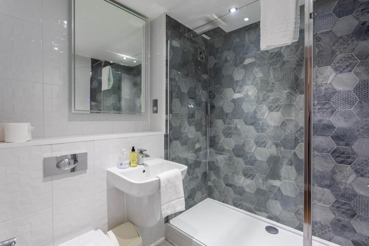 Stunning 1 Bed Merchant City Apartment With Parking Glasgow Esterno foto
