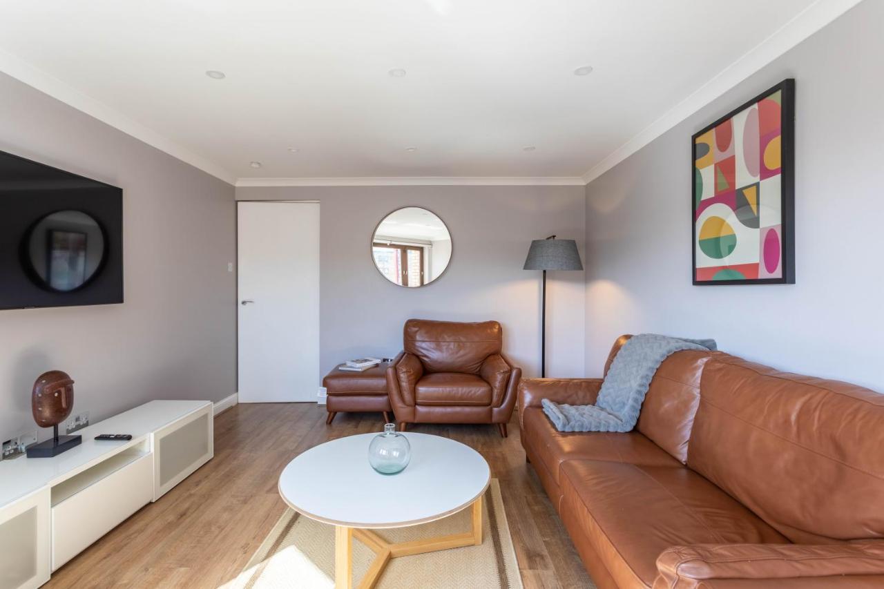 Stunning 1 Bed Merchant City Apartment With Parking Glasgow Esterno foto